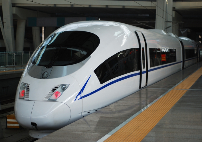 除甲醛案例-深圳北站和谐号甲醛处理